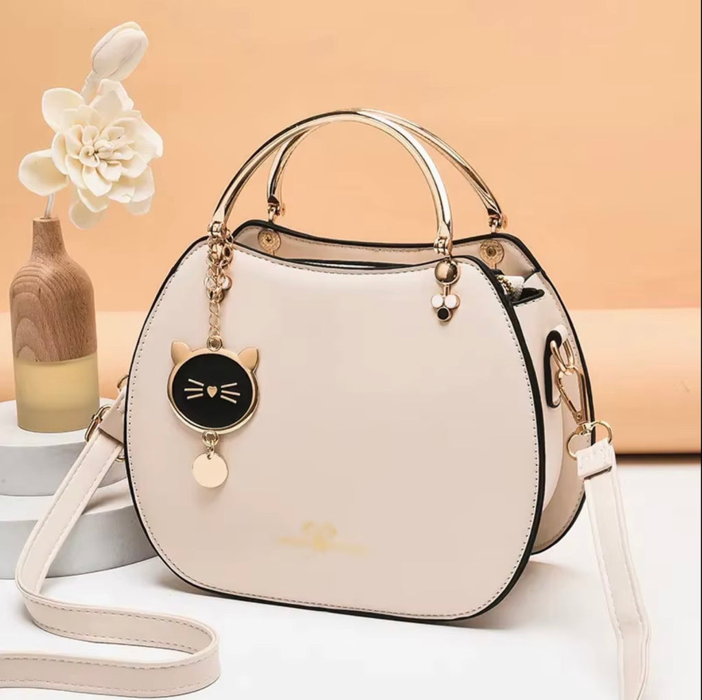 Luxury Women Bags 👜 Women’s Elegant Shoulder & Crossbody Cat Pendant Handbag