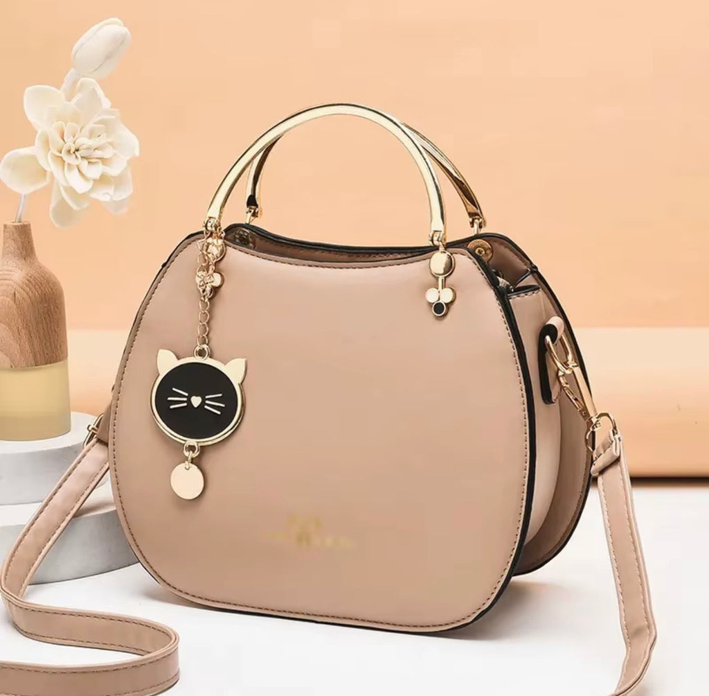 Luxury Women Bags 👜 Women’s Elegant Shoulder & Crossbody Cat Pendant Handbag